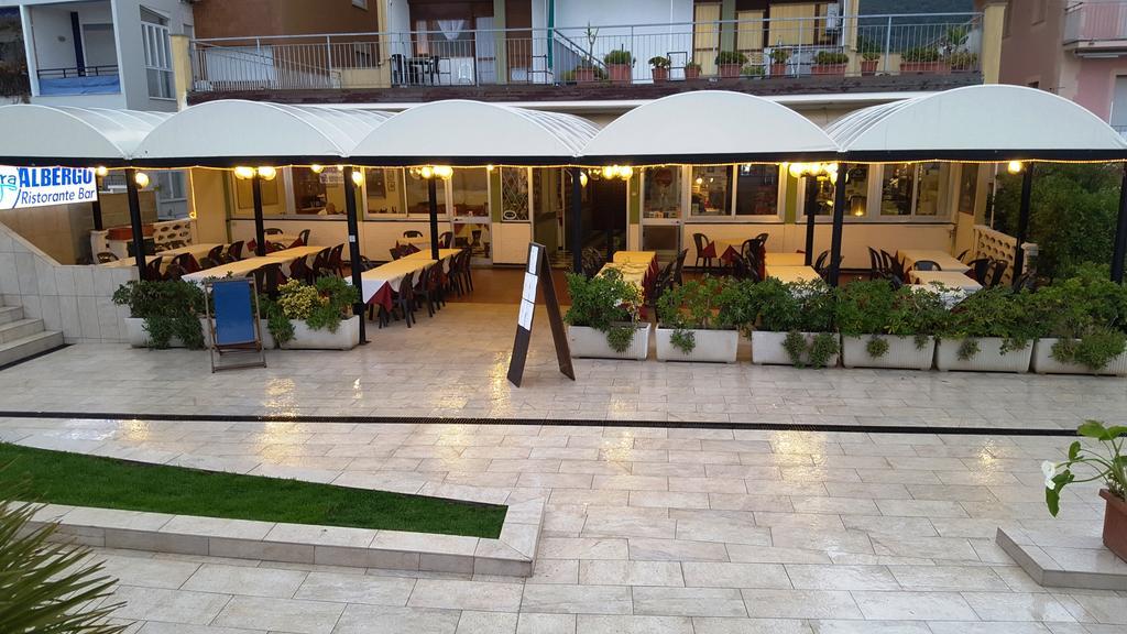Albergo La Lampara Deiva Marina Εξωτερικό φωτογραφία