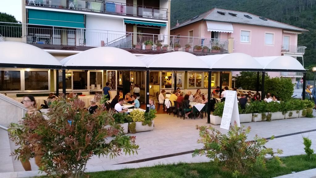 Albergo La Lampara Deiva Marina Εξωτερικό φωτογραφία