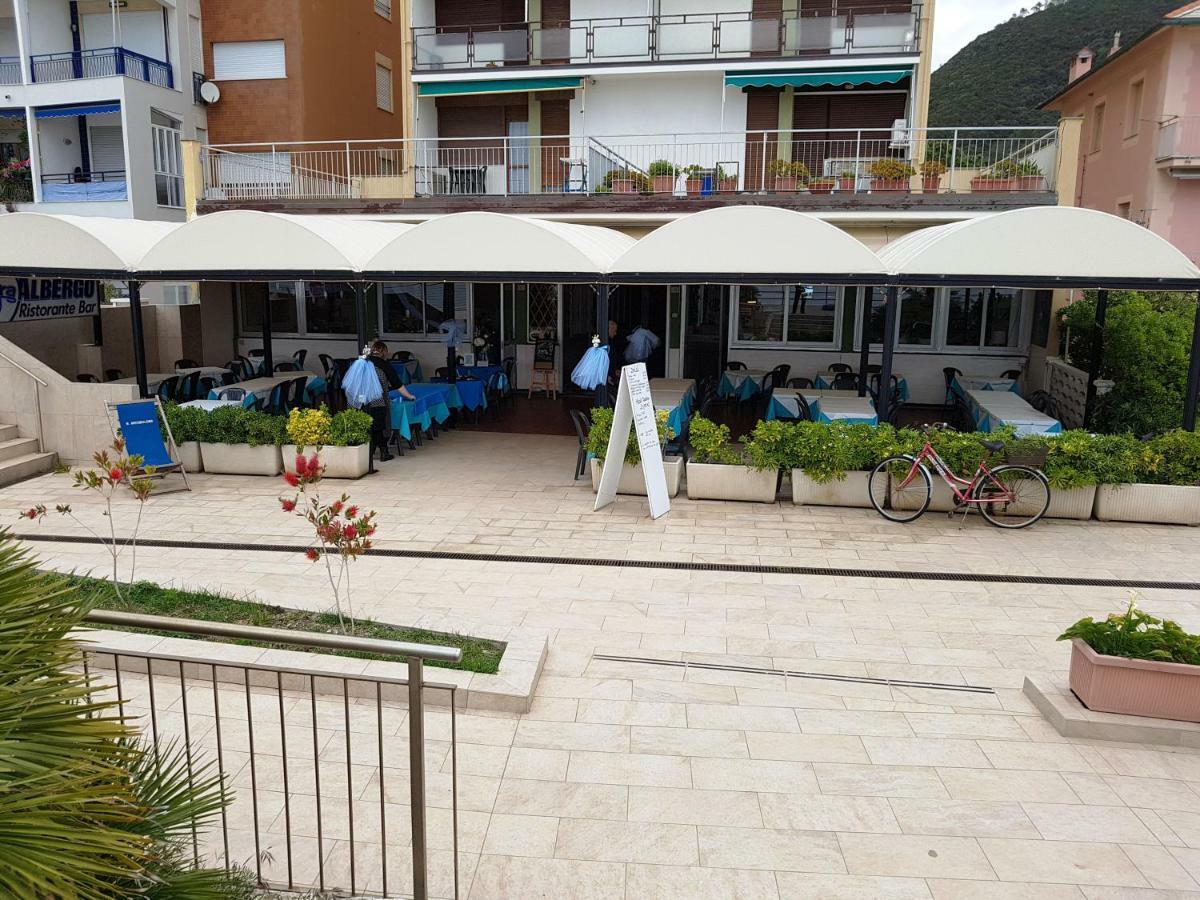 Albergo La Lampara Deiva Marina Εξωτερικό φωτογραφία