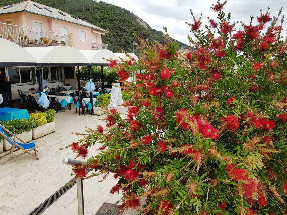 Albergo La Lampara Deiva Marina Εξωτερικό φωτογραφία